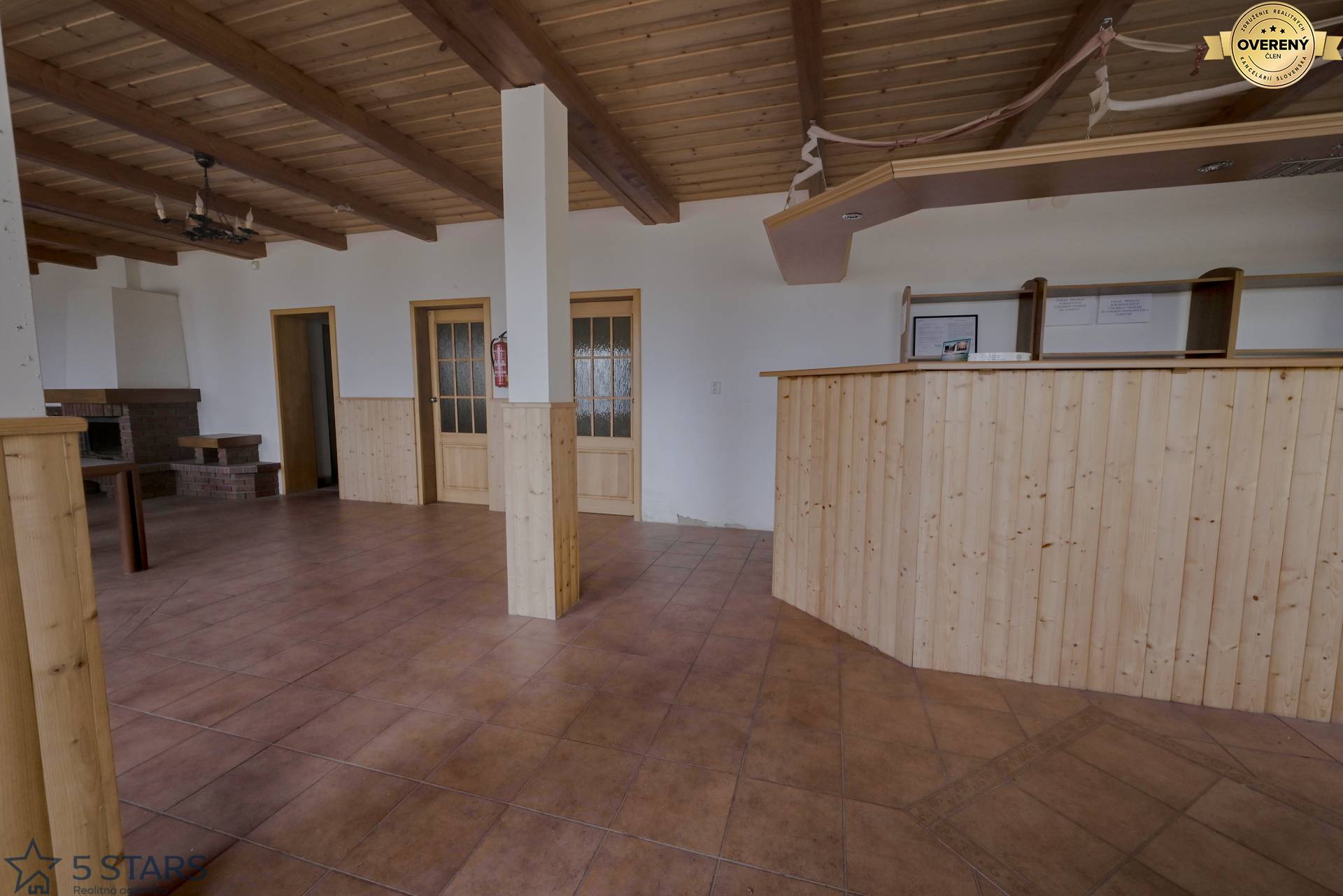 predaj chata s pozemkom 4650 m2 na oravskej priehrade 19.jpg