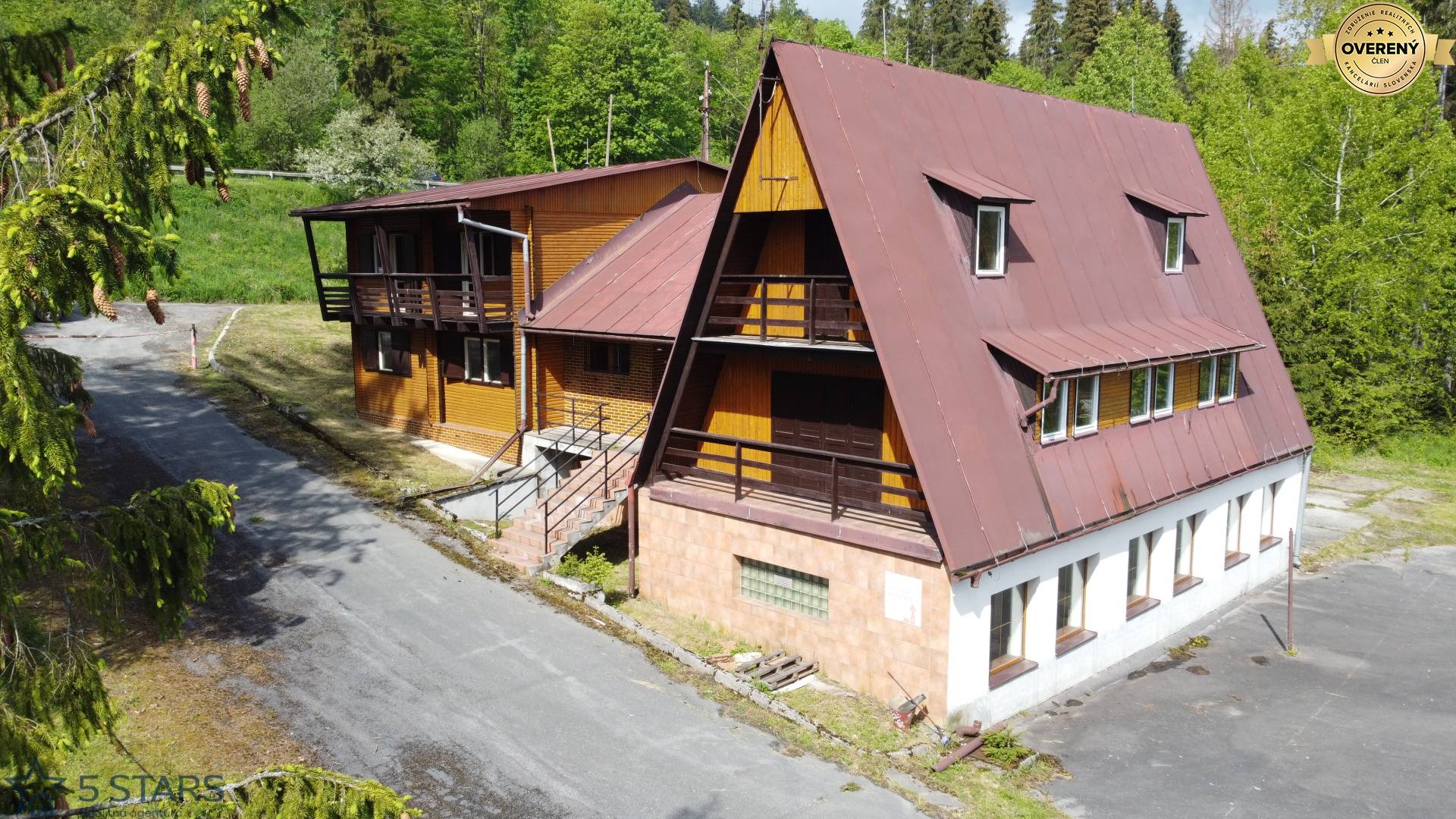 predaj chata s pozemkom 4650 m2 na oravskej priehrade 35.JPG