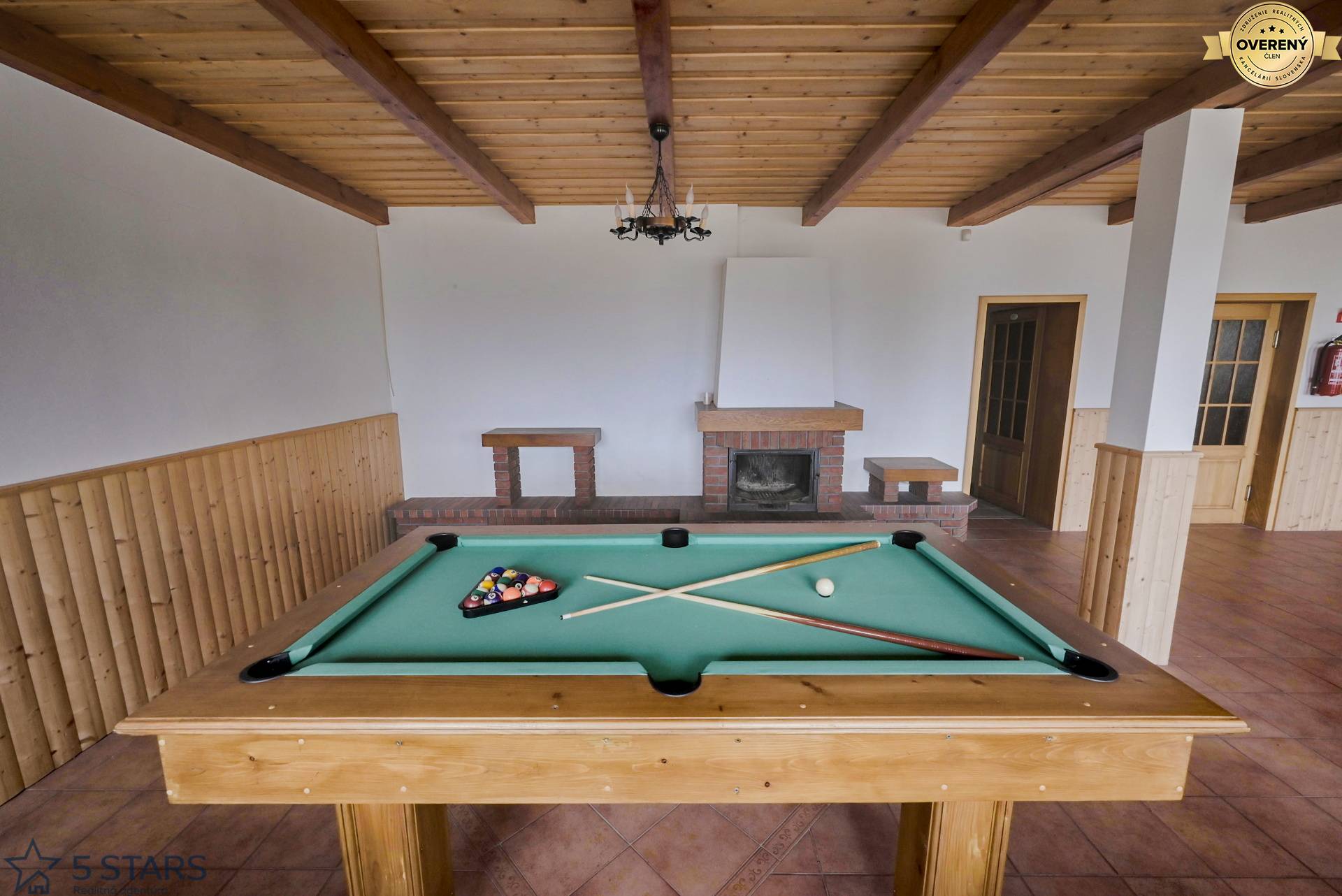 predaj chata s pozemkom 4650 m2 na oravskej priehrade 21.jpg