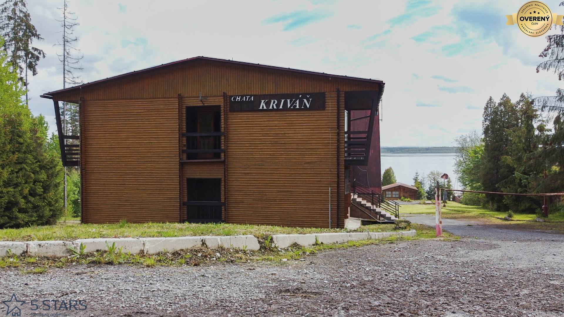 predaj chata s pozemkom 4650 m2 na oravskej priehrade 32.JPG