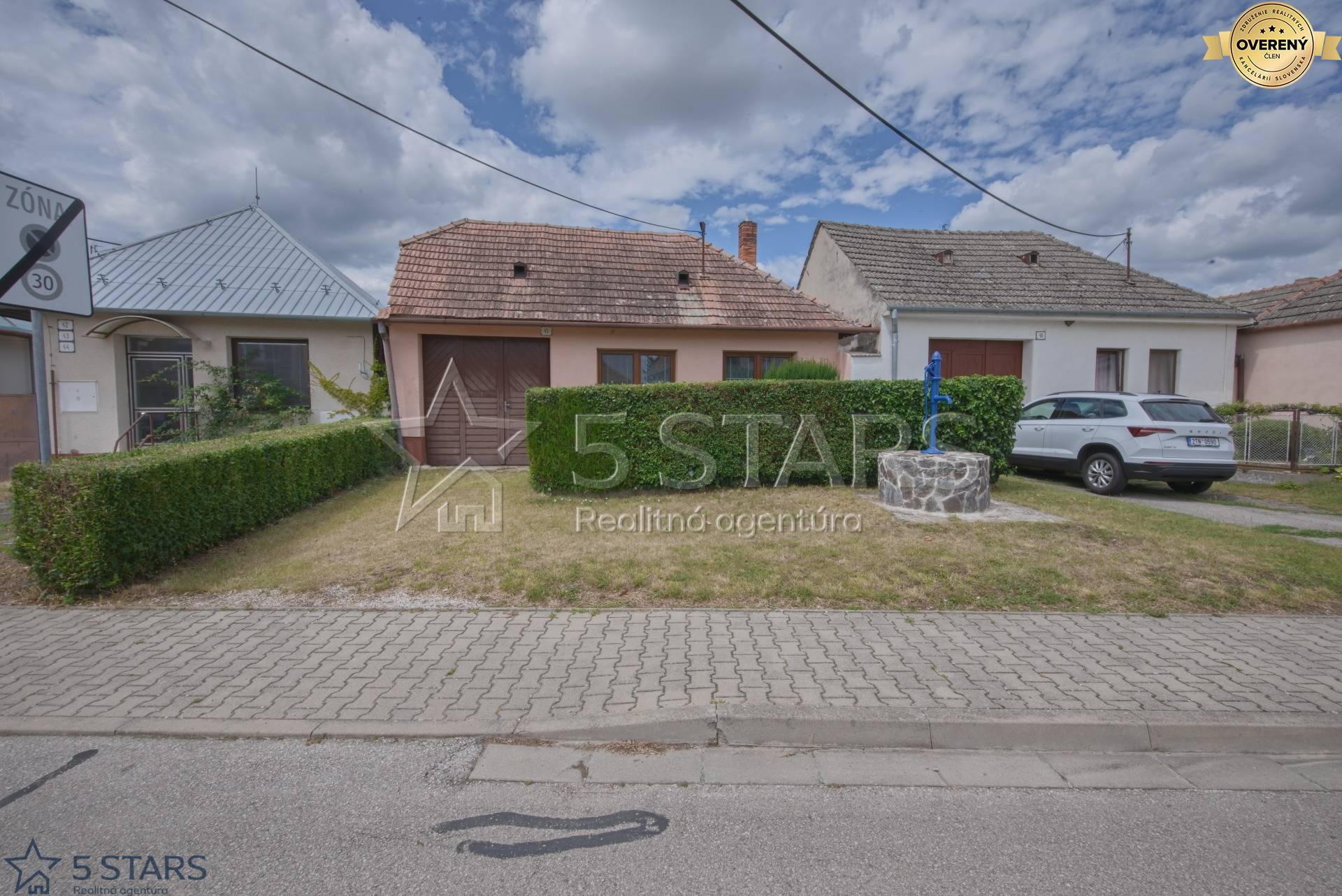 RD-castkovce-povodny stav-pozemok 1017m2-pozemok-obr12.jpg