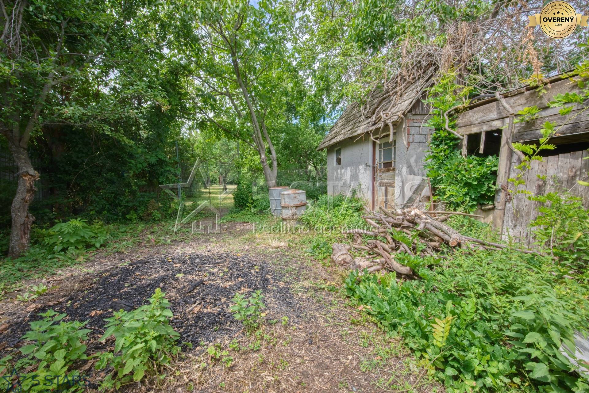 RD-castkovce-povodny stav-pozemok 1017m2-pozemok-obr9.jpg