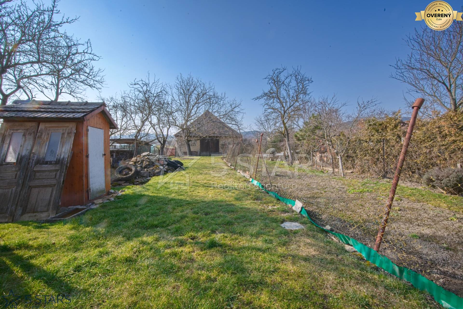 rd-predaj-cachtice-povodny stav-pozemok 1724m2-zahrada-16.jpg