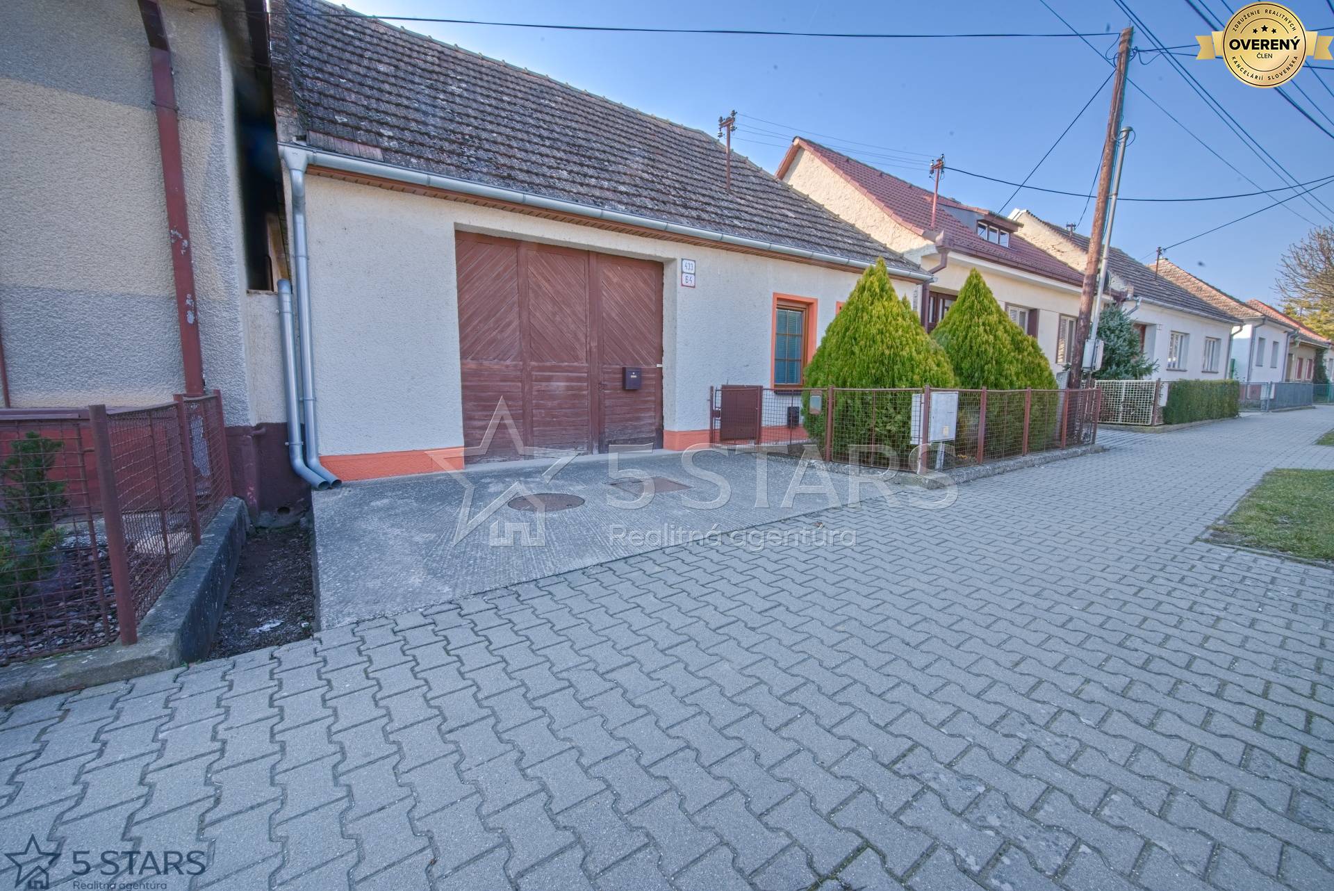 rd-predaj-cachtice-povodny stav-pozemok 1724m2-vchod-19.jpg