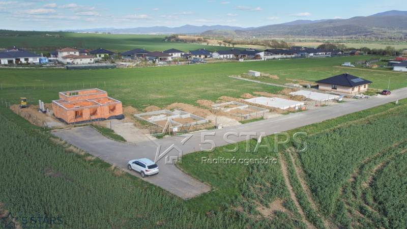 predaj-4izbovy RD-stvrtok-okr.Trencin-16.JPG